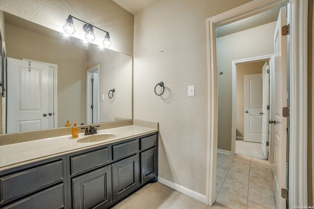 21506 Granada, San Antonio, TX 78256