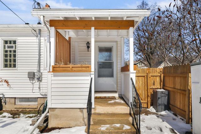 2513 Moland Street, Madison, WI 53704