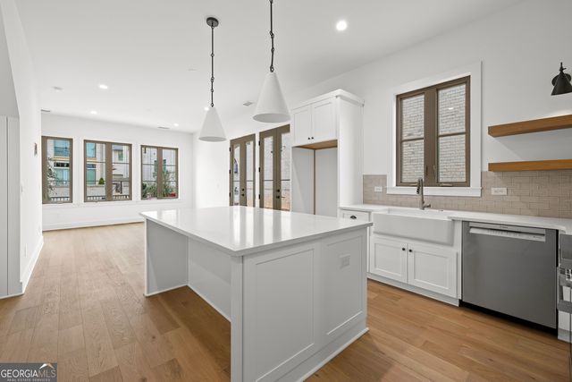 225 Rolison Way, Fayetteville, GA 30214