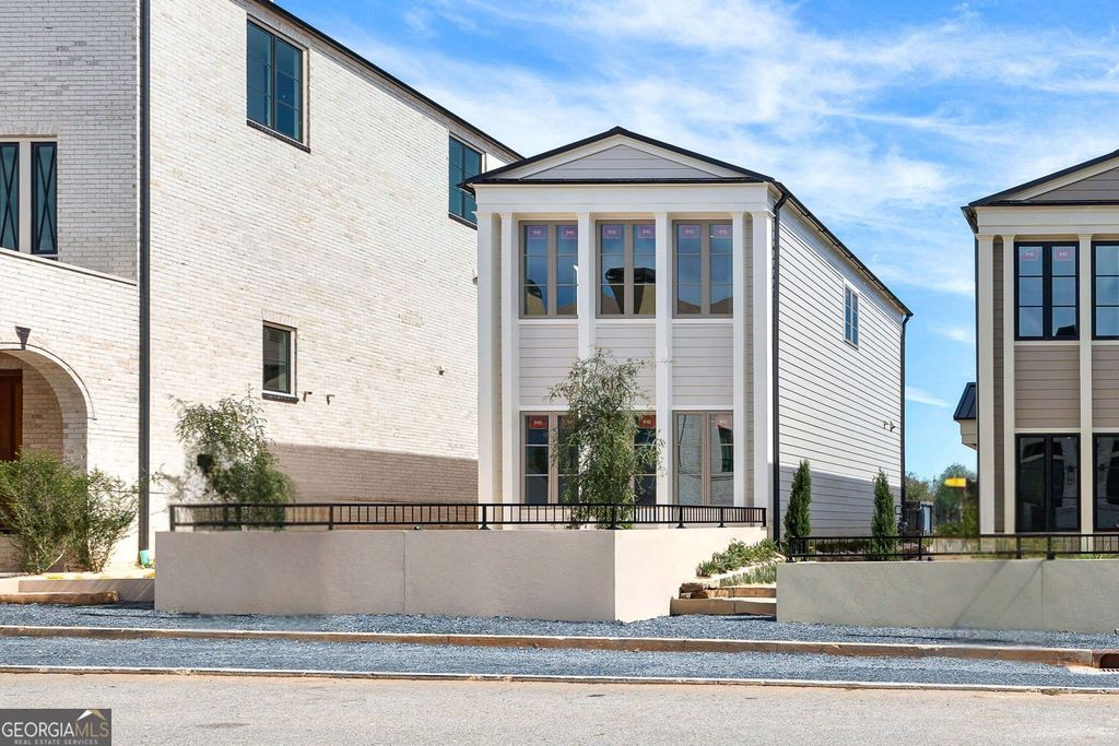 225 Rolison Way, Fayetteville, GA 30214