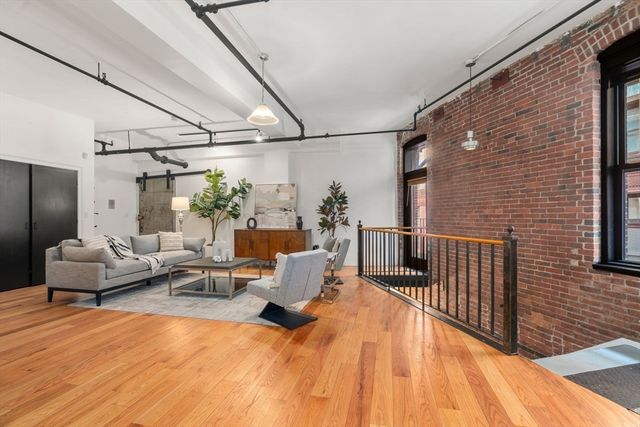 13-19 Stanhope Street 2B, Boston, MA 02116