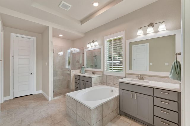 19138 Blue Hill Lane, Tomball, TX 77377