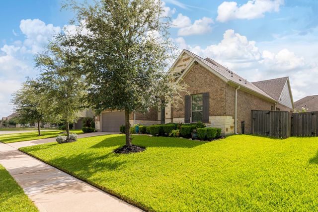19138 Blue Hill Lane, Tomball, TX 77377