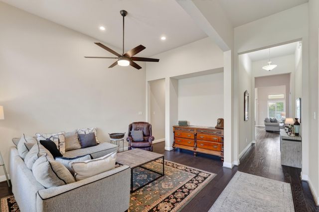 19138 Blue Hill Lane, Tomball, TX 77377