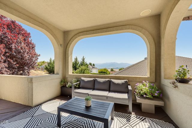 4300 Evening Ridge Terrace, Medford, OR 97504