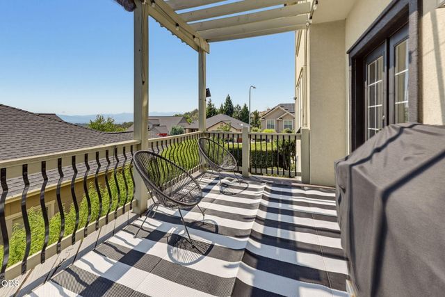 4300 Evening Ridge Terrace, Medford, OR 97504