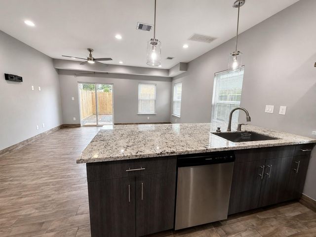 3923 Yale Street B, Houston, TX 77018