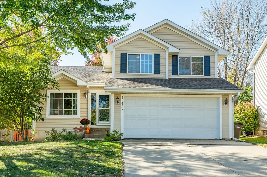 1375 S 51st Street, West Des Moines, IA 50265