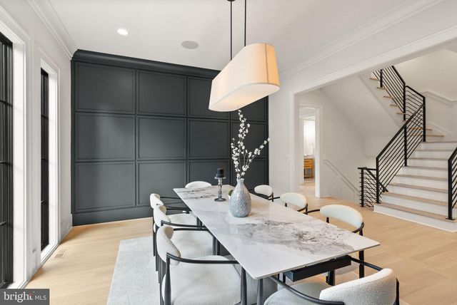 112 N HIGHLAND ST, Arlington, VA 22201