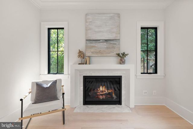 112 N HIGHLAND ST, Arlington, VA 22201