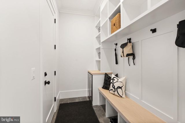 112 N HIGHLAND ST, Arlington, VA 22201