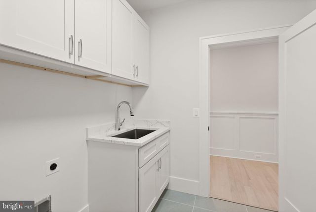 112 N HIGHLAND ST, Arlington, VA 22201