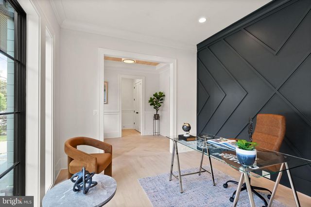 112 N HIGHLAND ST, Arlington, VA 22201