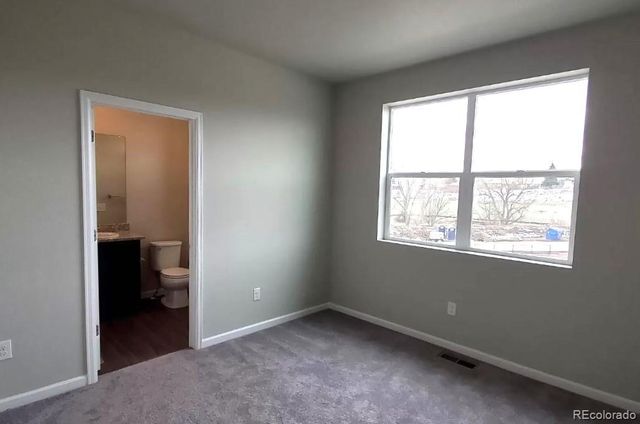 1070 Oak Circle, Denver, CO 80215