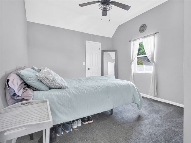 37 Oxford Avenue, Warwick, RI 02889
