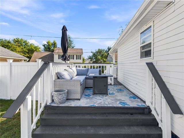 37 Oxford Avenue, Warwick, RI 02889