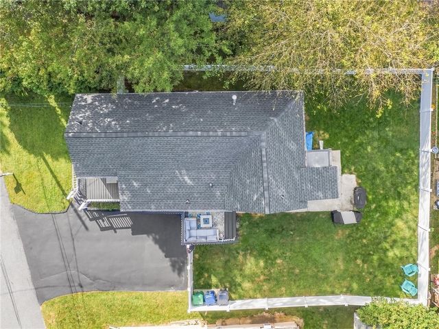 37 Oxford Avenue, Warwick, RI 02889