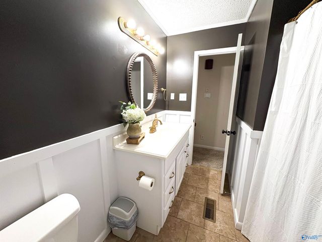 202 Helen Street, Rainbow City, AL 35906