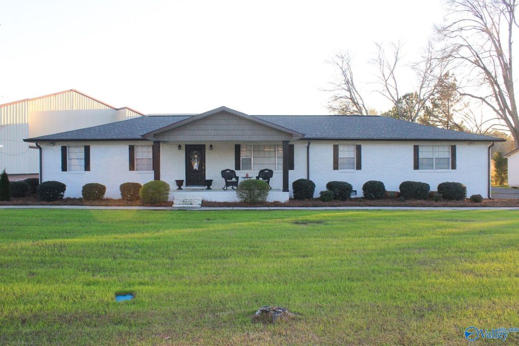 202 Helen Street, Rainbow City, AL 35906