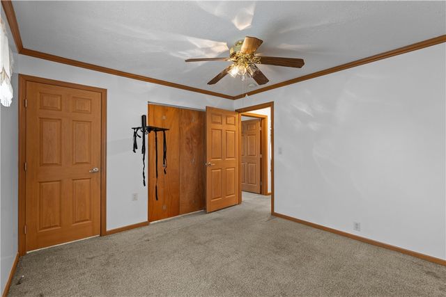 4601 WILDWOOD SAMPLE RD, Hampton, PA 15101