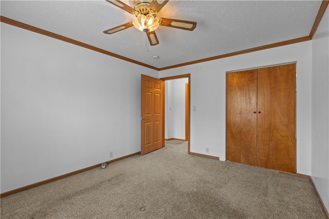 4601 WILDWOOD SAMPLE RD, Hampton, PA 15101