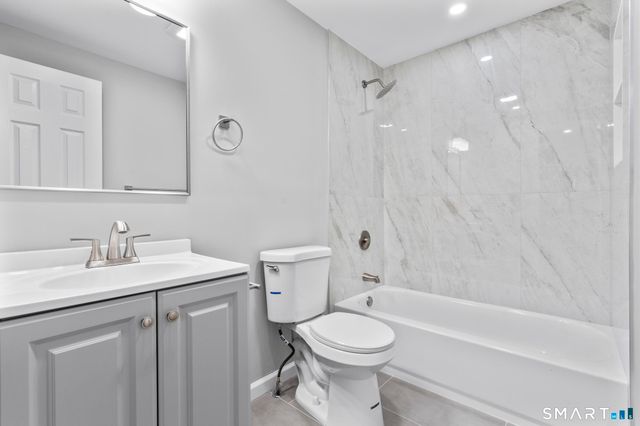 106 Smoke Valley Drive B, Stratford, CT 06614