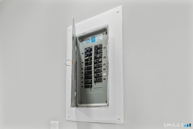 106 Smoke Valley Drive B, Stratford, CT 06614