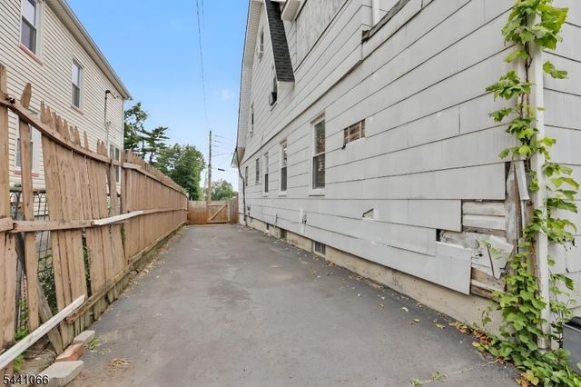 315 Itaska St, Hillside Twp., NJ 07205