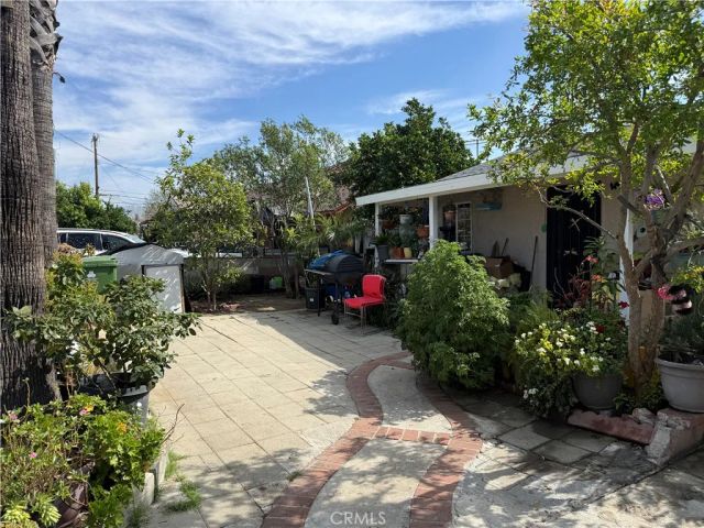 12872 Van Nuys Boulevard, Pacoima, CA 91331