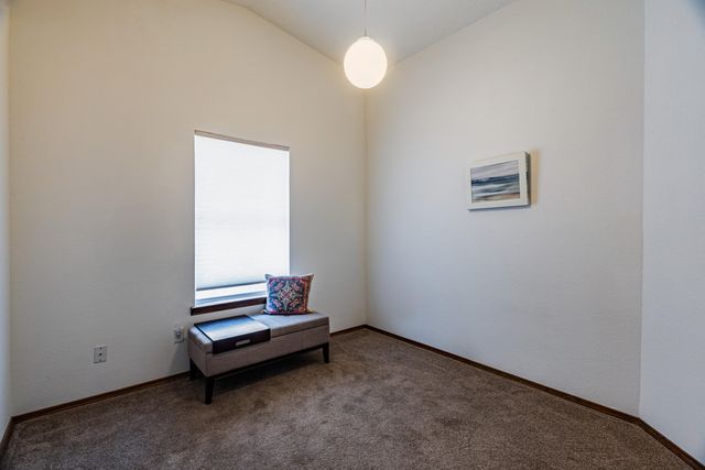 4717 Snapdragon Road NW, Albuquerque, NM 87120