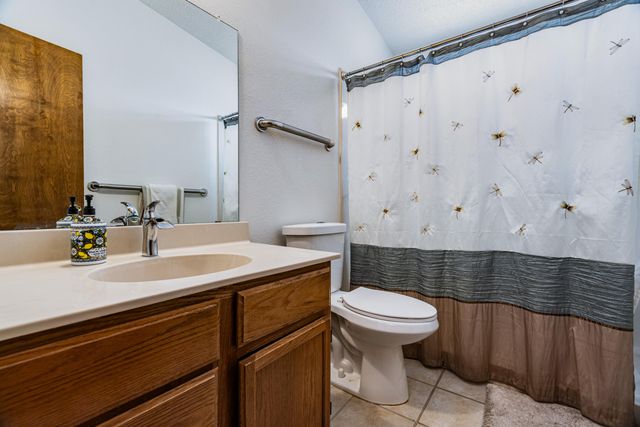 4717 Snapdragon Road NW, Albuquerque, NM 87120