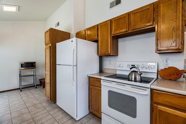 4717 Snapdragon Road NW, Albuquerque, NM 87120