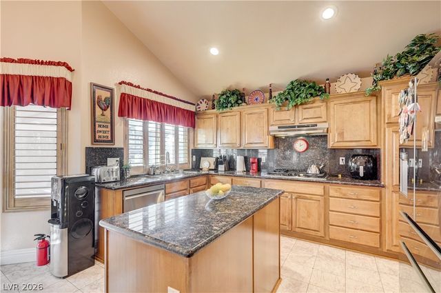 937 Denberry Way, Las Vegas, NV 89123