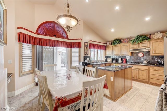 937 Denberry Way, Las Vegas, NV 89123