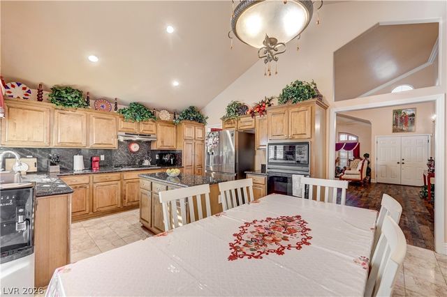 937 Denberry Way, Las Vegas, NV 89123