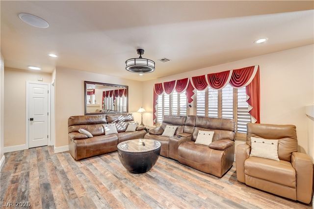 937 Denberry Way, Las Vegas, NV 89123