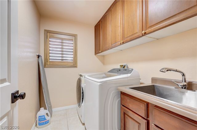 937 Denberry Way, Las Vegas, NV 89123