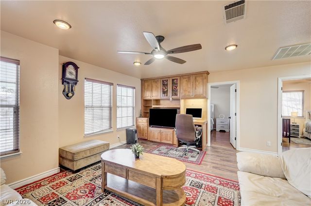 937 Denberry Way, Las Vegas, NV 89123