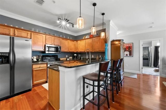 2230 Cheshire Bridge NE Road 504, Atlanta, GA 30324