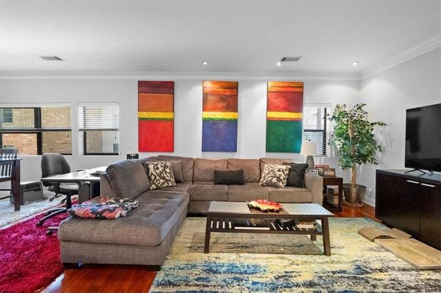 2230 Cheshire Bridge NE Road 504, Atlanta, GA 30324