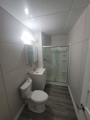 700 George Avenue, Aurora, IL 60505