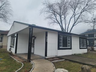 700 George Avenue, Aurora, IL 60505