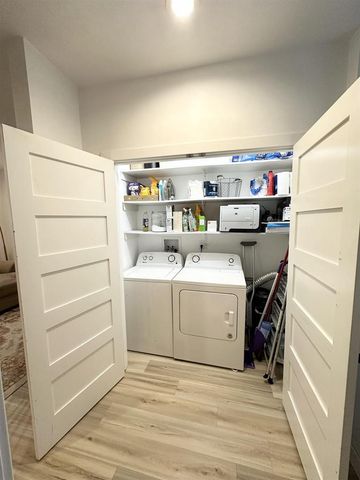 135 W HICKORY STREET, Seymour, WI 54165