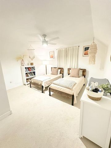 135 W HICKORY STREET, Seymour, WI 54165