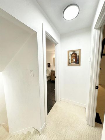 135 W HICKORY STREET, Seymour, WI 54165