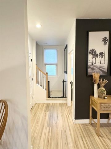 135 W HICKORY STREET, Seymour, WI 54165