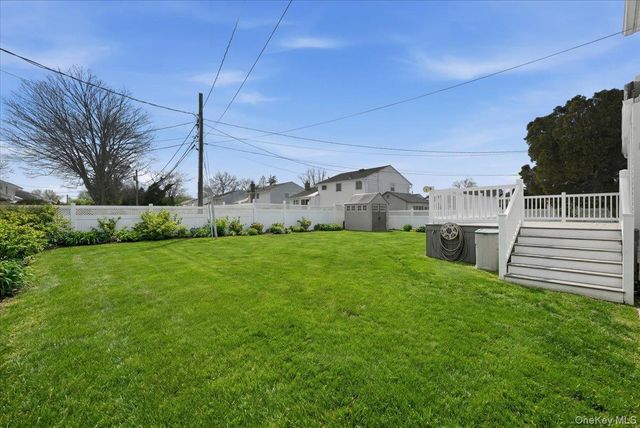 366 Clearmeadow Drive, East Meadow, NY 11554