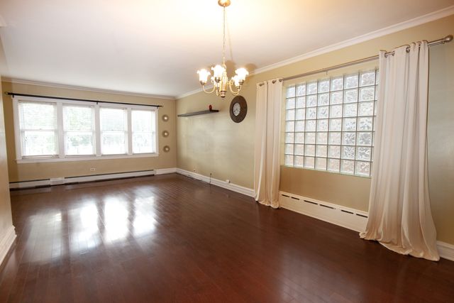 2827 N 77th Court, Elmwood Park, IL 60707