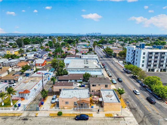 251 E 105th, Los Angeles, CA 90003