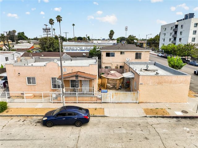 251 E 105th, Los Angeles, CA 90003